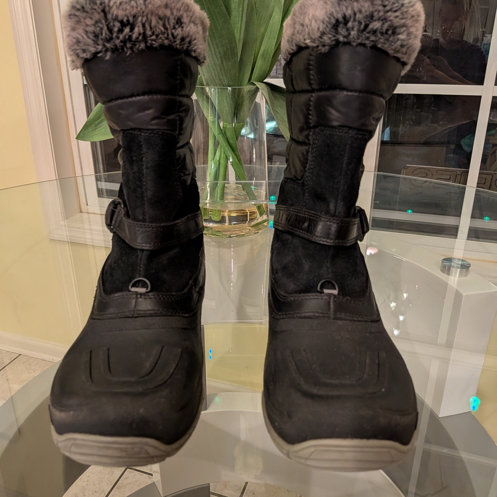 The North Face Shellista II Pull On Snow Rain Boots Sz 10